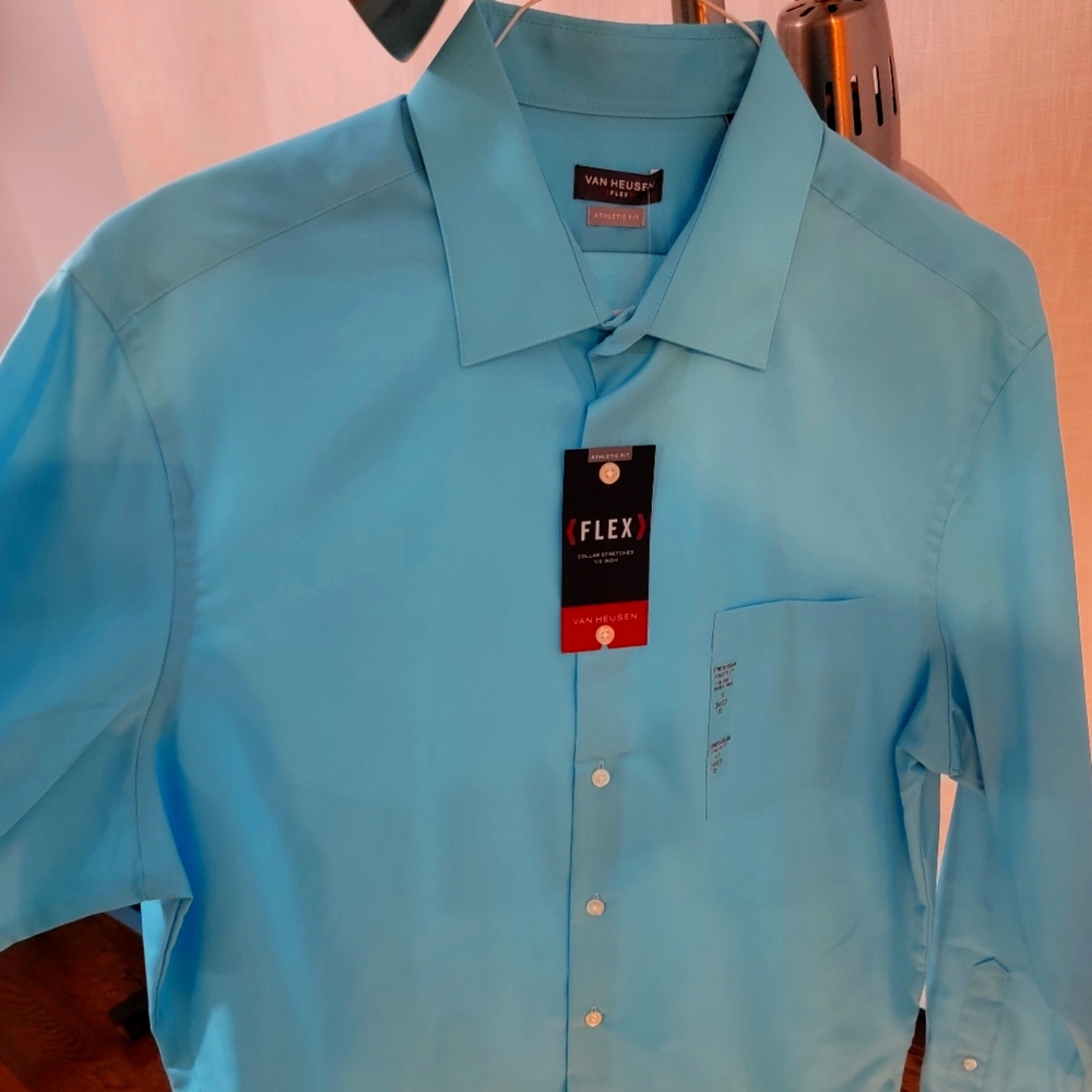New Flex fit blue button up